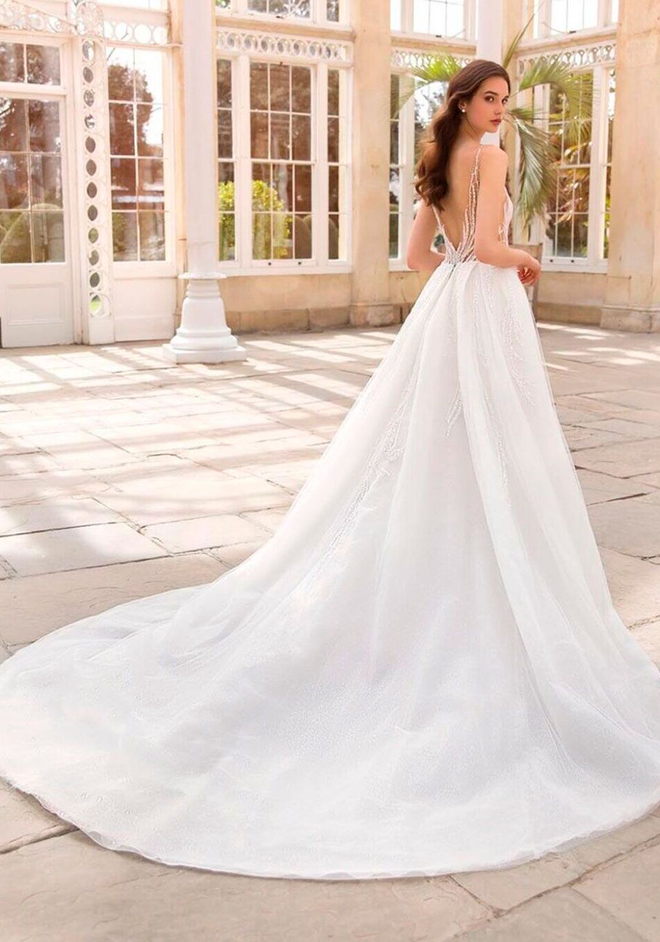 Enzoani 23 Pro SCARLETT Bac Web 1064 1418 80 int s c1 2