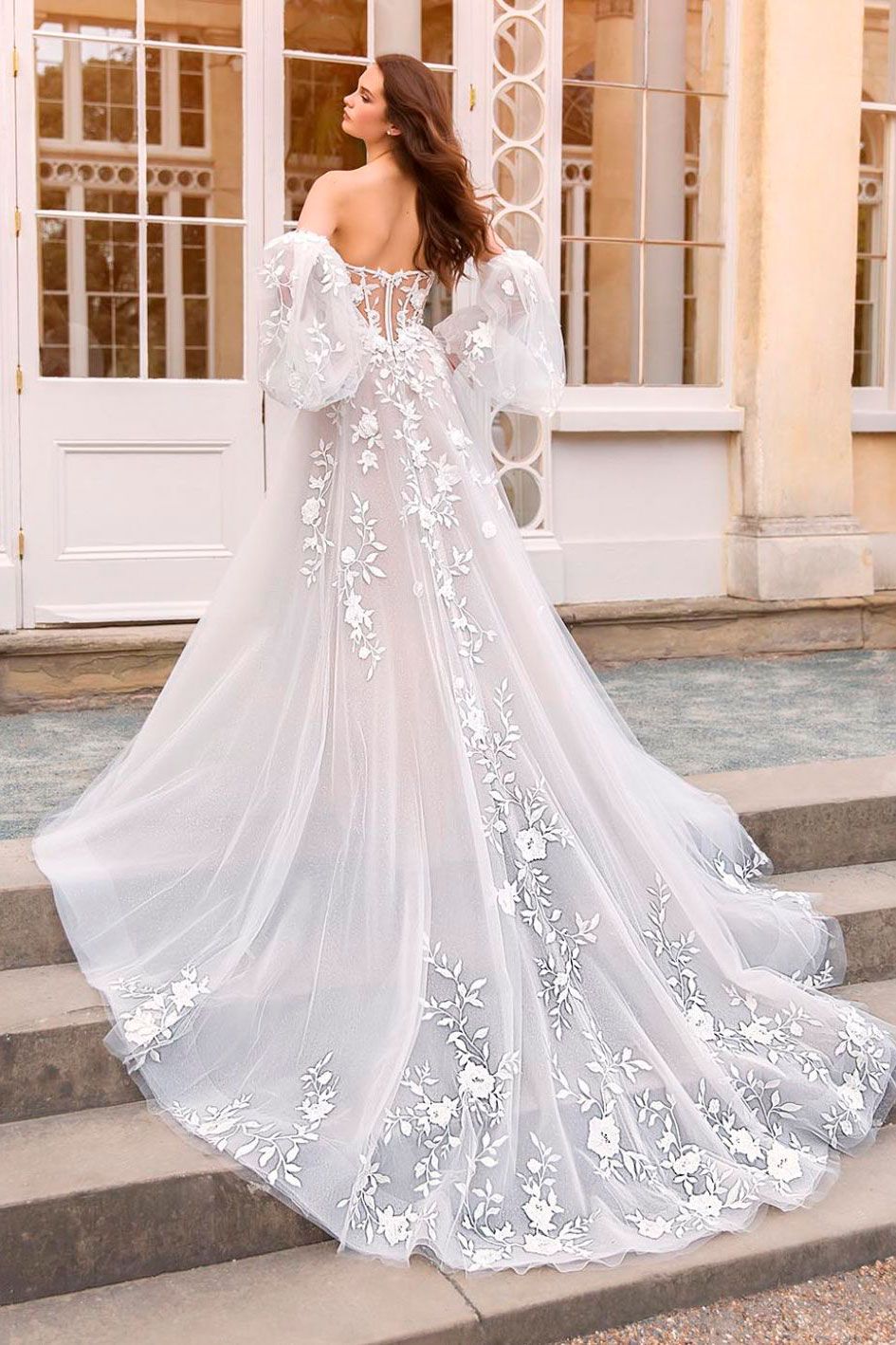 Enzoani 23 Pro SHARON Sleeves Bac Web 1064 1418 80 int s c1